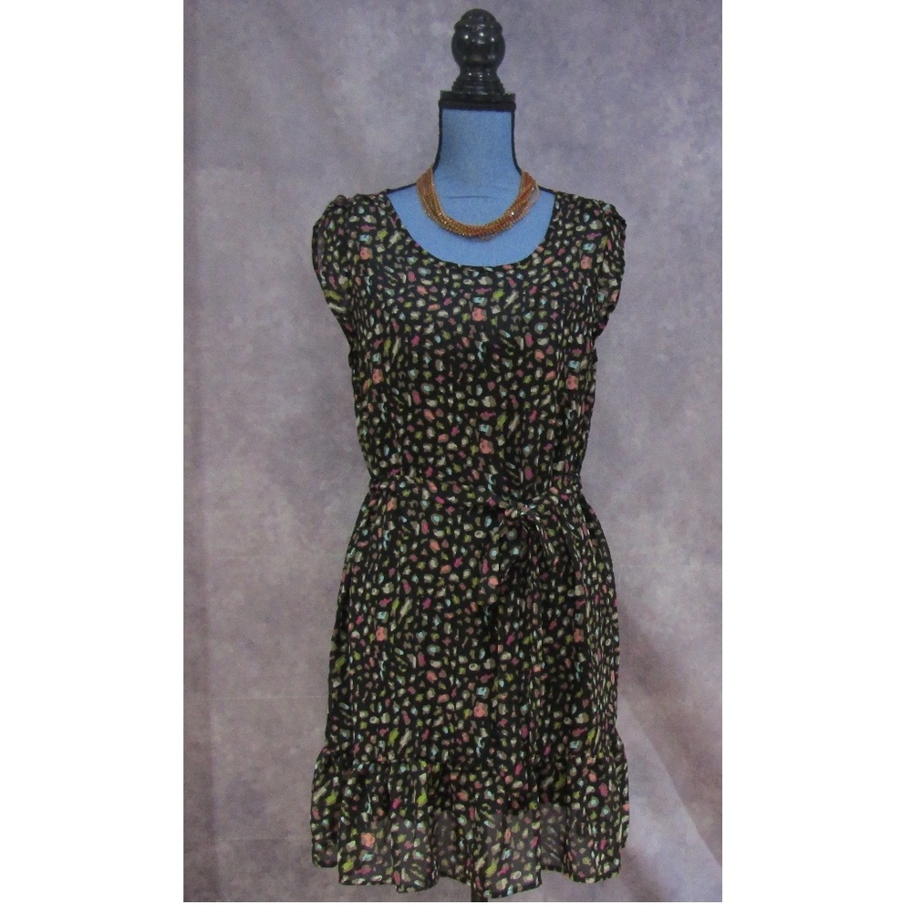 NWOT Just Ginger Black Tan Pink Blue Print Dress